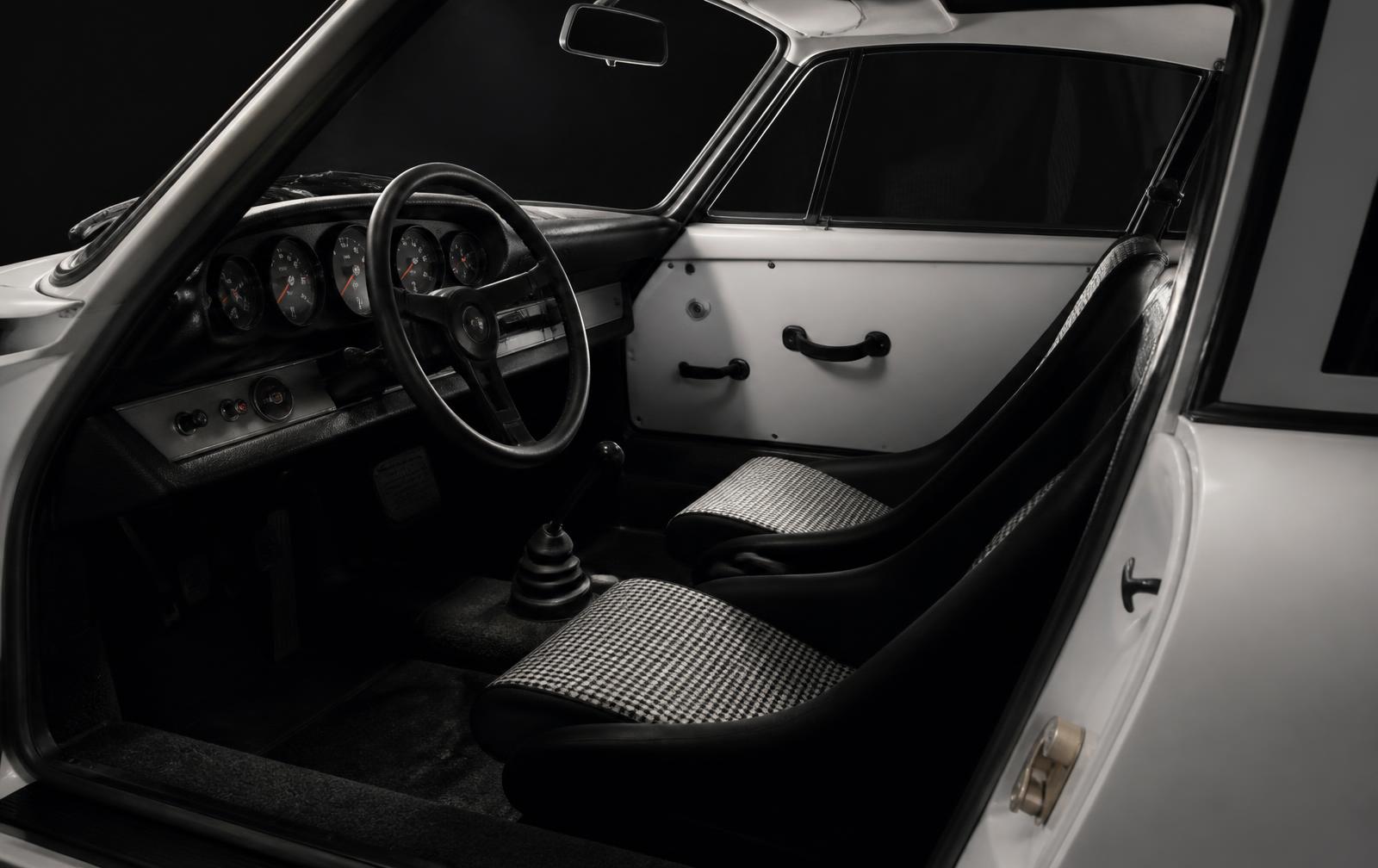 1973 Porsche 911 — view 3