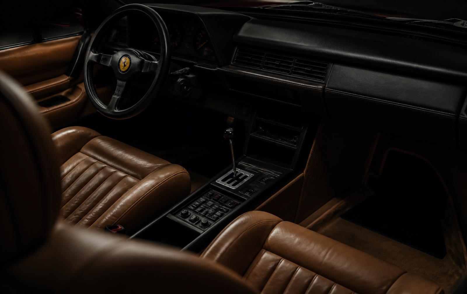 1990 Ferrari Testarossa — view 3
