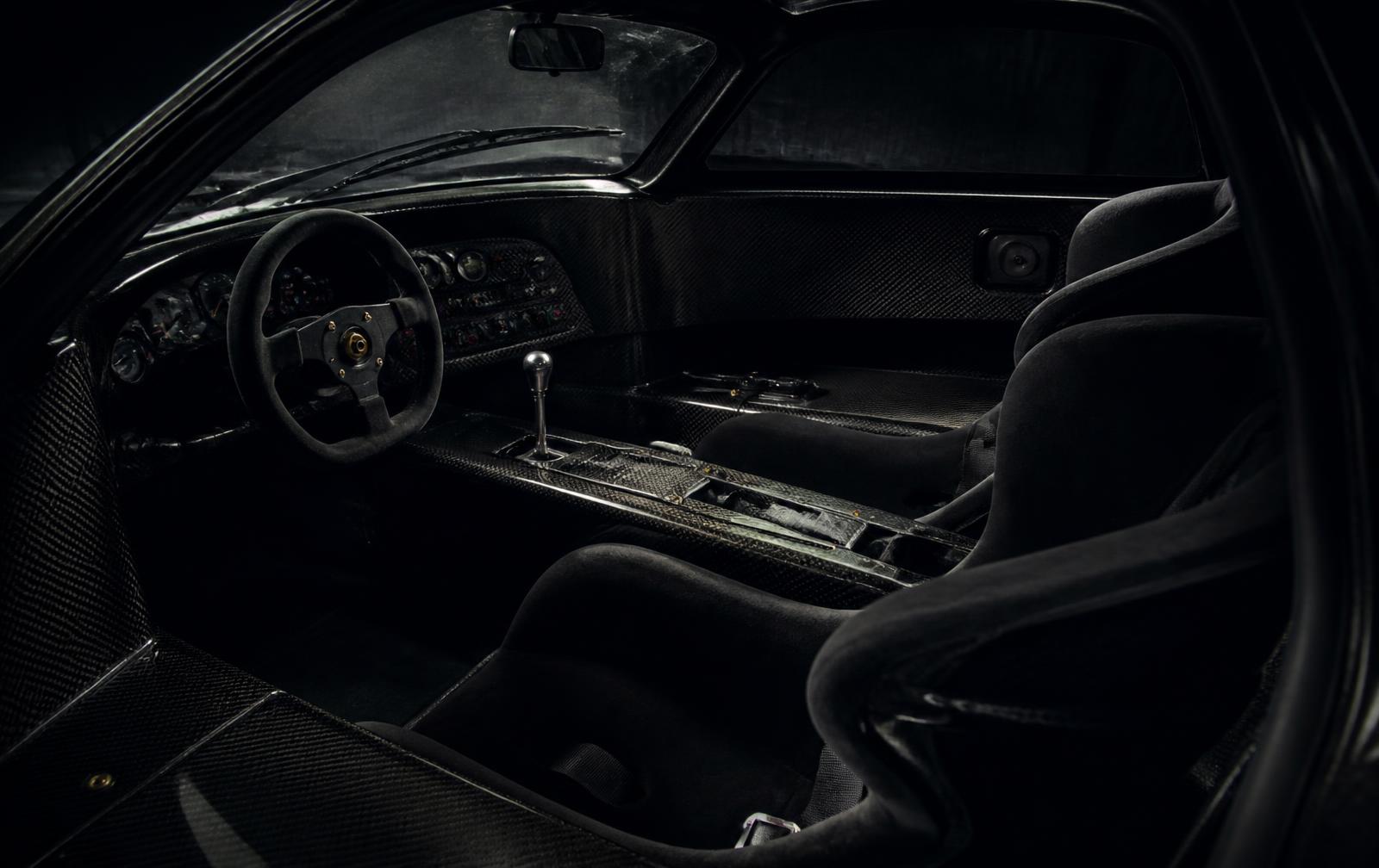 1992 Jaguar XJR-15 — view 3