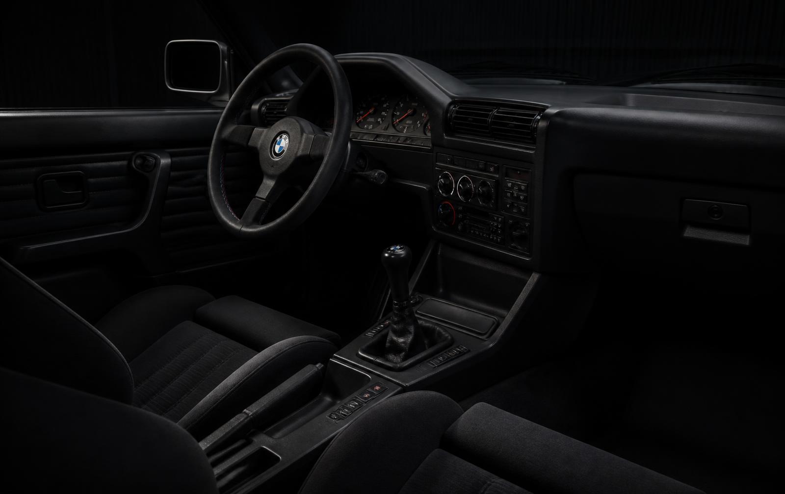1988 BMW M3 — view 3